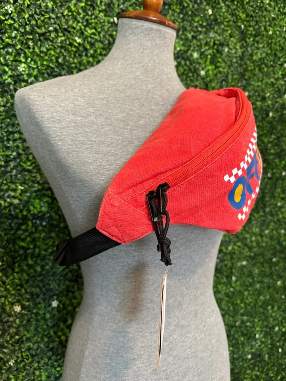 Vans Off the Wall Waist Pack Sling Bag #93 - Picture 4 of 7